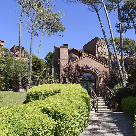 Apart Hotel Las Hadas Carilo Dış mekan fotoğraf