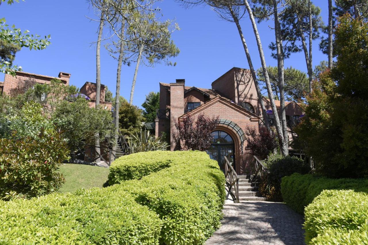 Apart Hotel Las Hadas Carilo Dış mekan fotoğraf