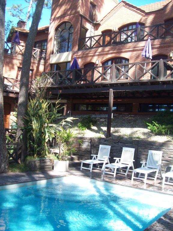 Apart Hotel Las Hadas Carilo Dış mekan fotoğraf