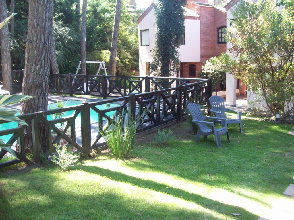 Apart Hotel Las Hadas Carilo Dış mekan fotoğraf