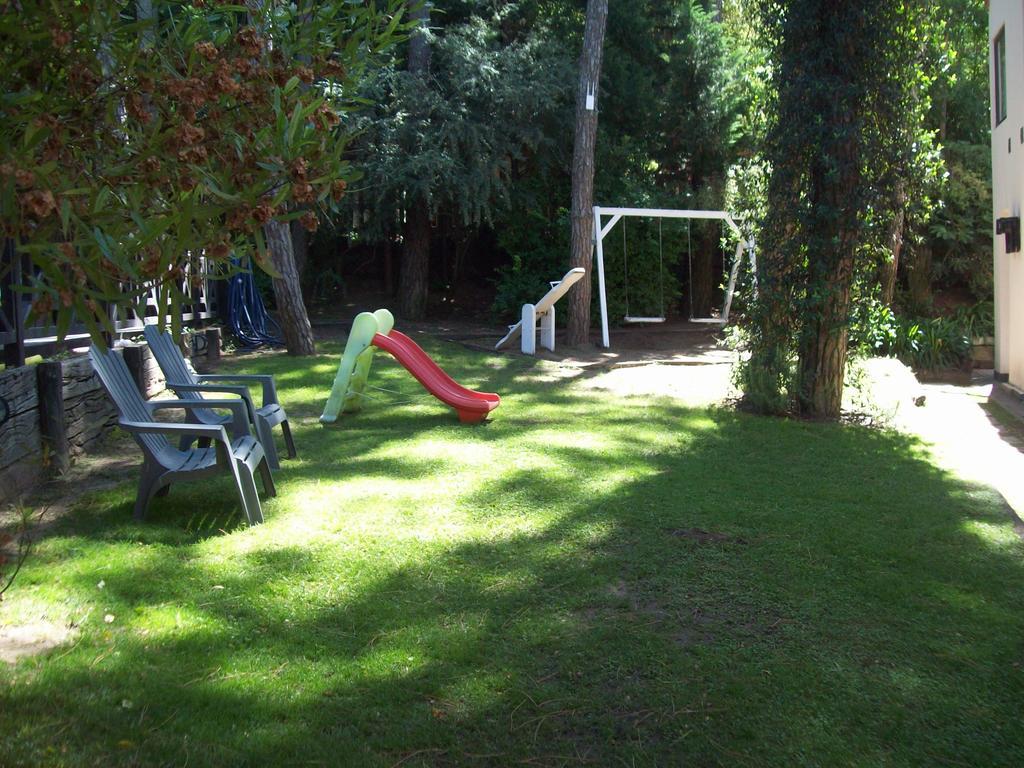 Apart Hotel Las Hadas Carilo Dış mekan fotoğraf