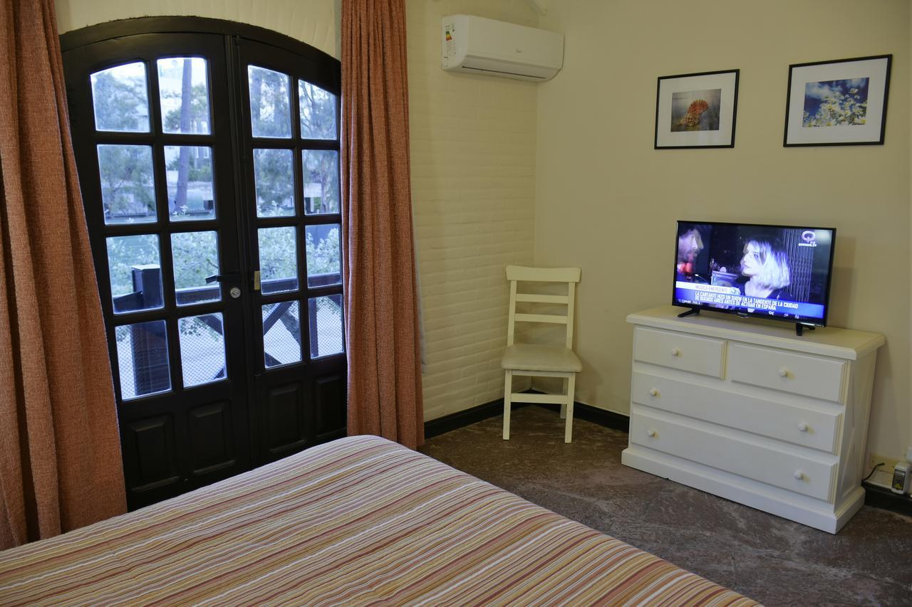 Apart Hotel Las Hadas Carilo Dış mekan fotoğraf