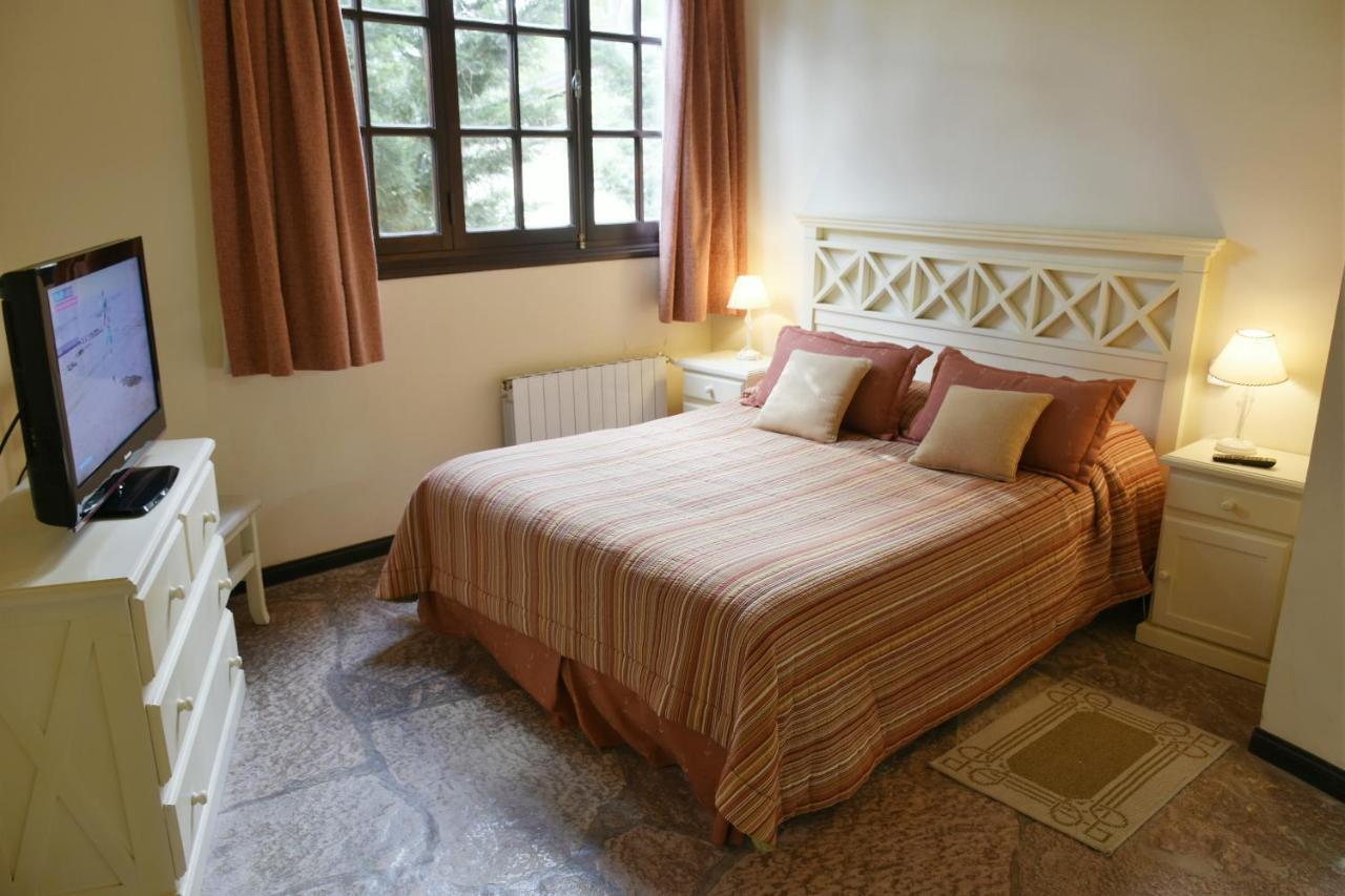 Apart Hotel Las Hadas Carilo Dış mekan fotoğraf