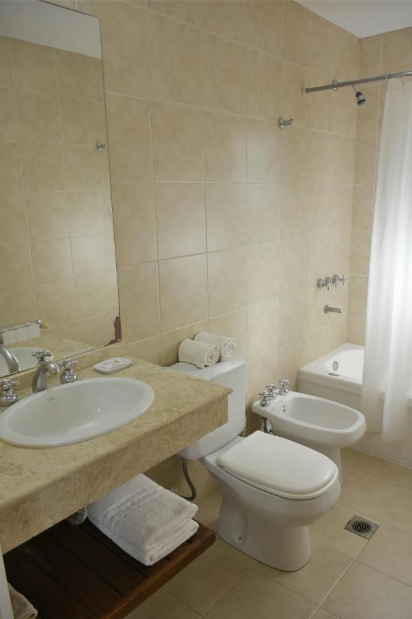 Apart Hotel Las Hadas Carilo Dış mekan fotoğraf