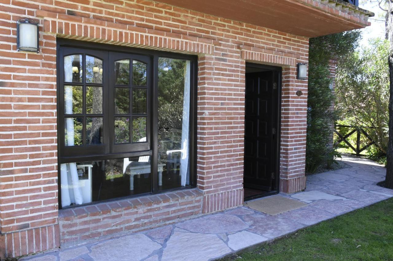 Apart Hotel Las Hadas Carilo Dış mekan fotoğraf
